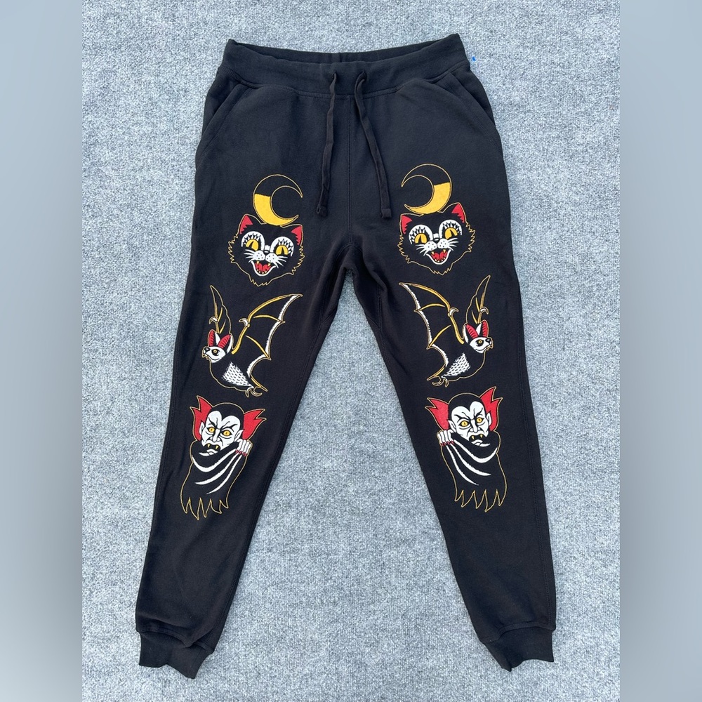 Limited Edition NWOT Womens Gothic Black Craft Moonlight Joggers moon 🌙 🐈‍⬛ 🔥